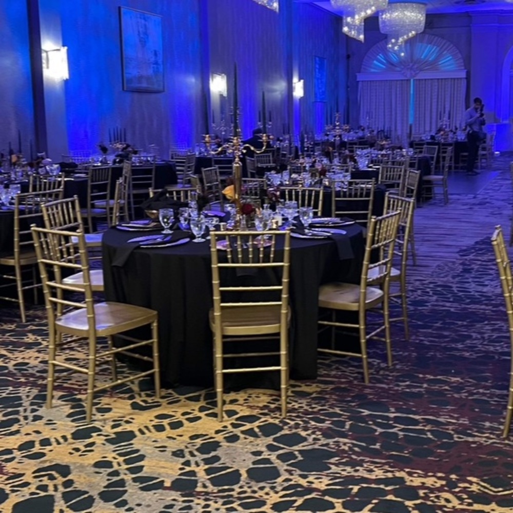 Circle Floor length black linens